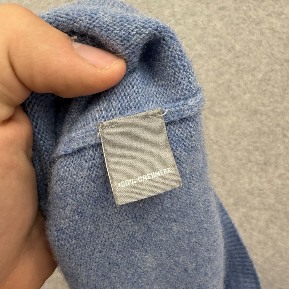 Neiman Marcus Sweater Mens Medium Blue 100% Cashmere V Neck Pullover Preppy - Picture 8 of 10